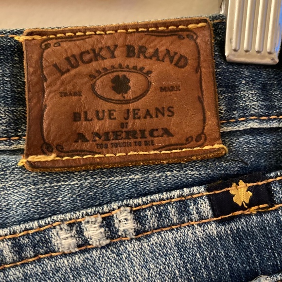 LUCKY Brand Dark Wash Jean Bermuda Shorts Size 4/27 - Picture 5 of 14